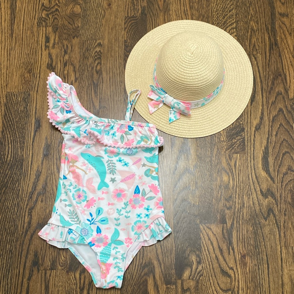Tommy Bahama Girls Swim & Hat size 4T